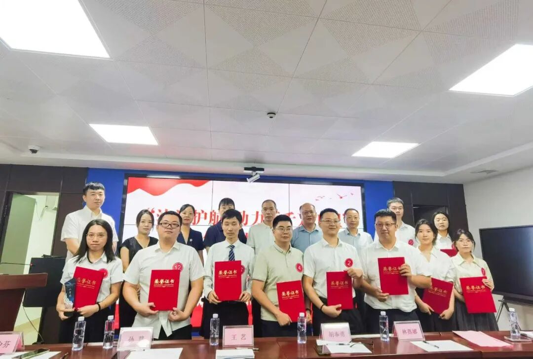 德韵喜讯│我所青年律师闪耀“法治护航 助力百千万工程”演讲比赛，斩获冠、季军